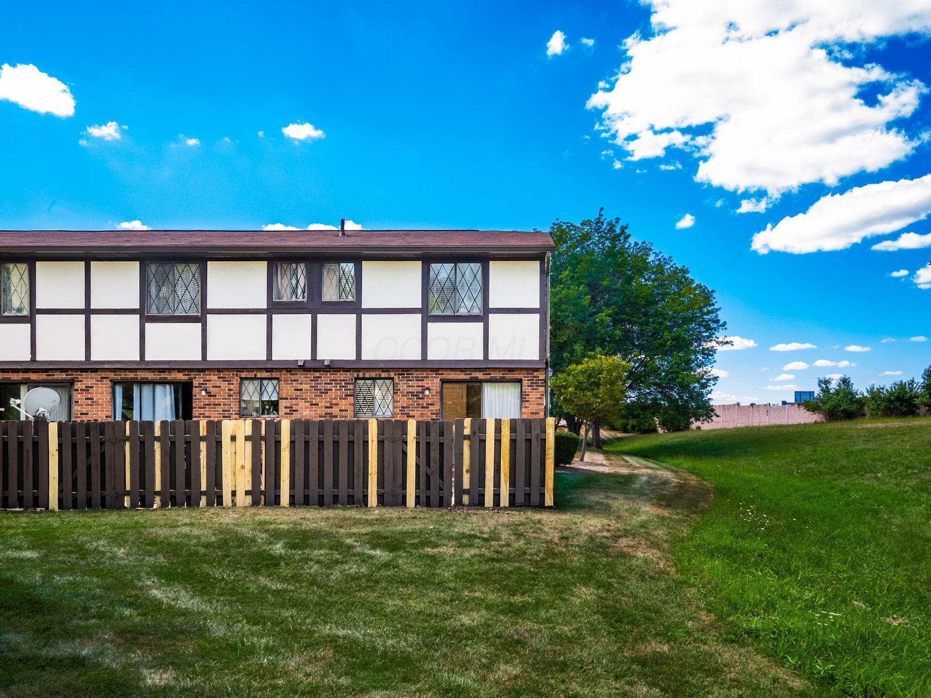 4907 Berryhill Court