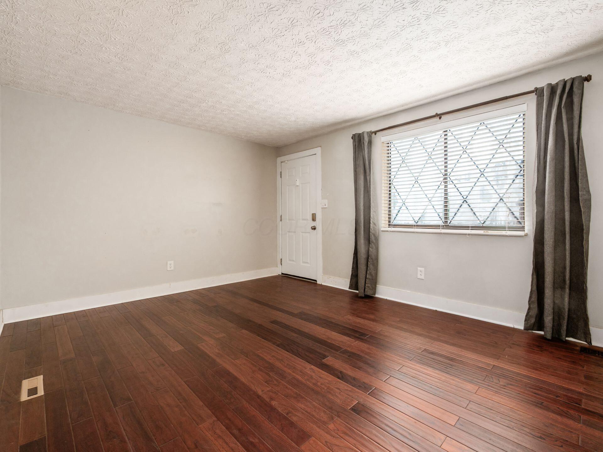 4907 Berryhill Court