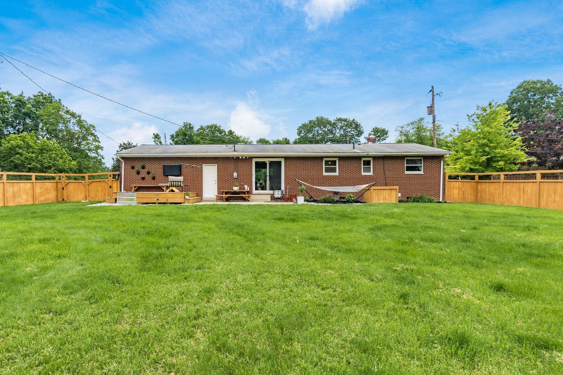1750 N Hague Avenue
