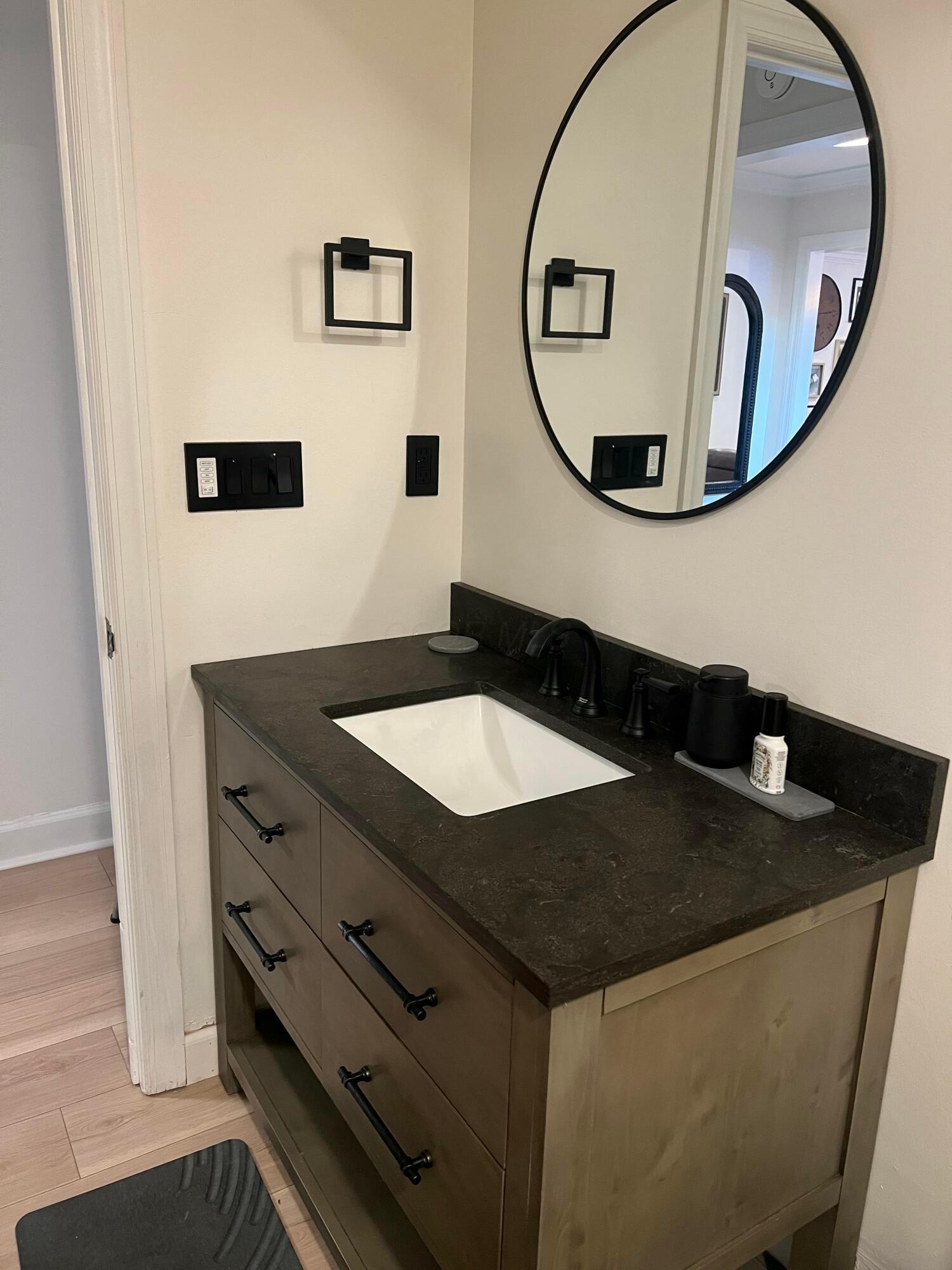 133 Flores Place Place