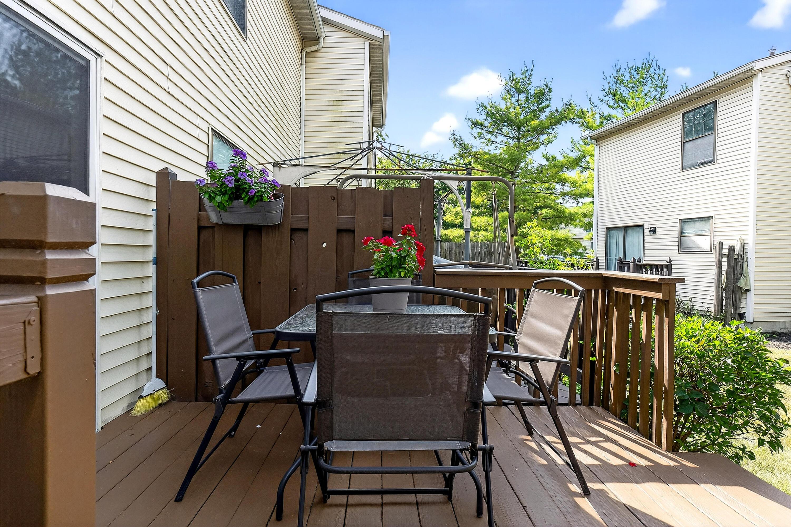 8189 Baltimore Avenue, 7C