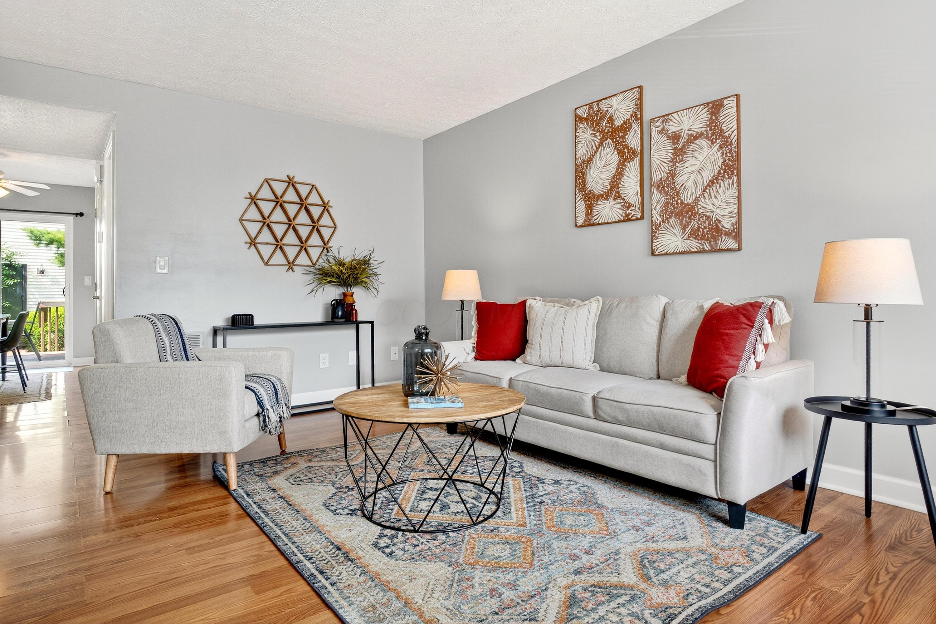 8189 Baltimore Avenue, 7C