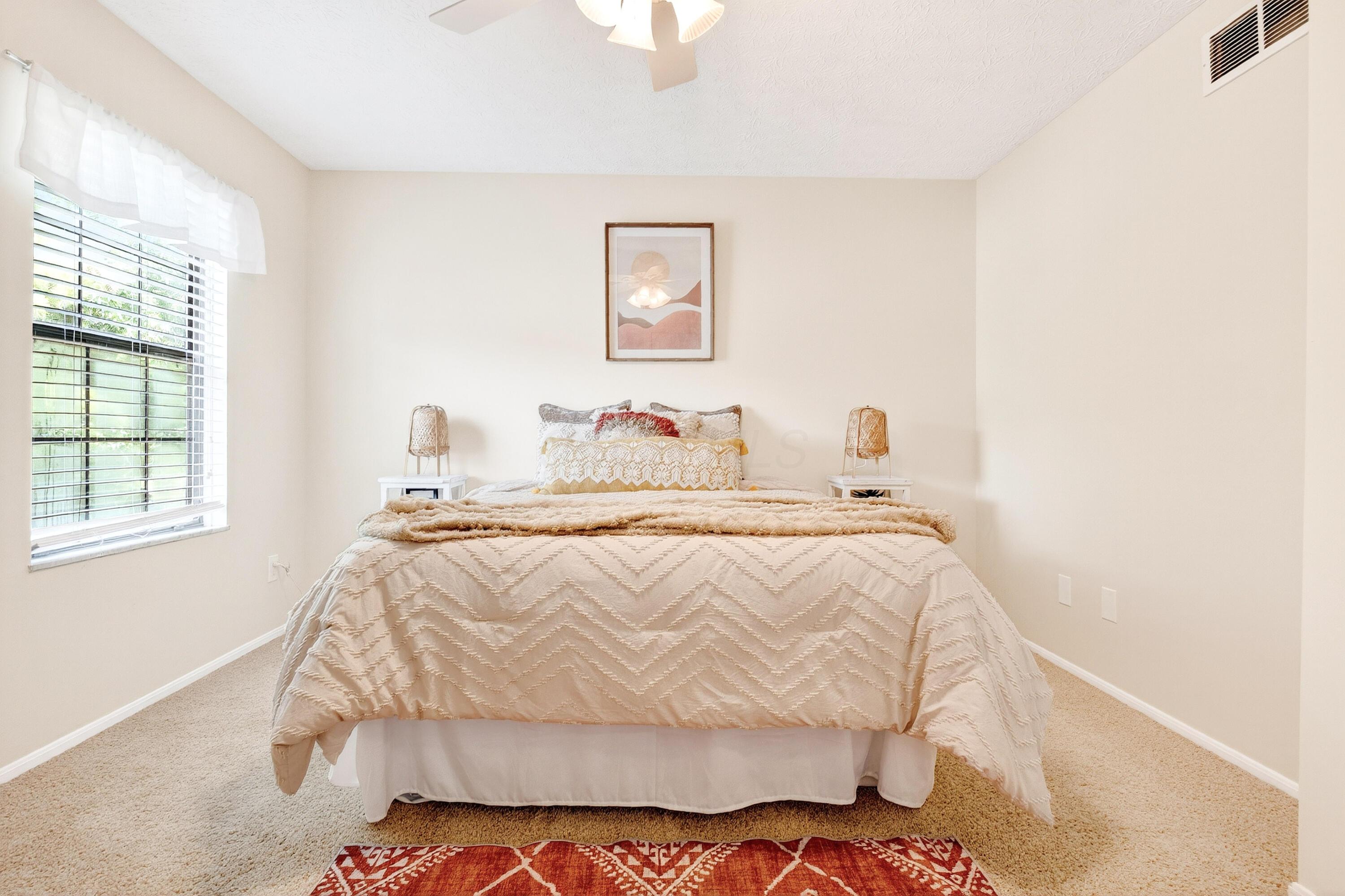 8189 Baltimore Avenue, 7C