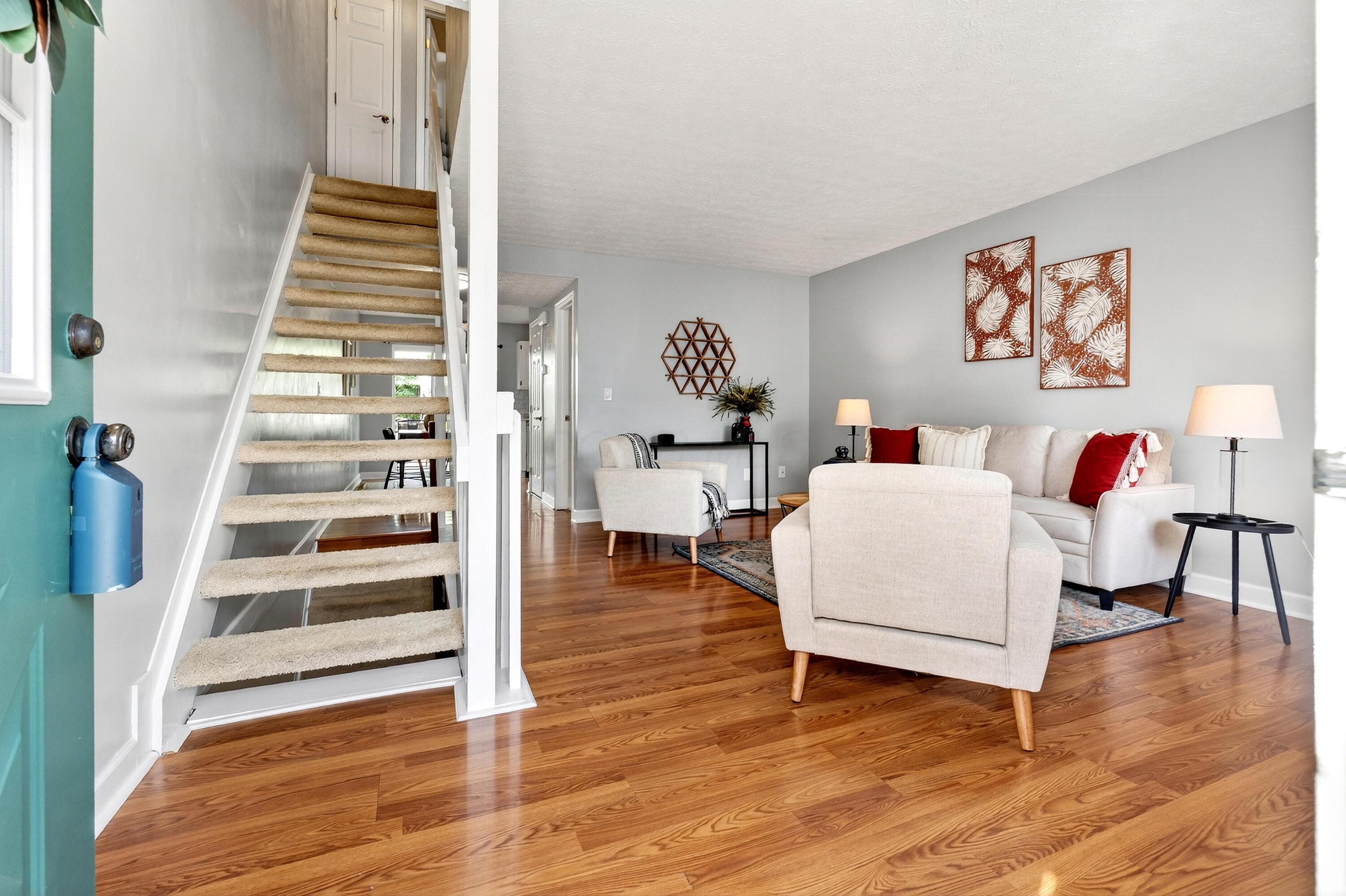 8189 Baltimore Avenue, 7C