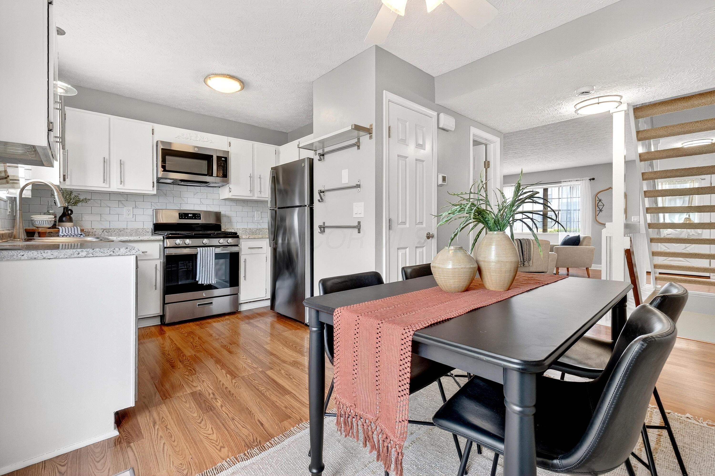 8189 Baltimore Avenue, 7C