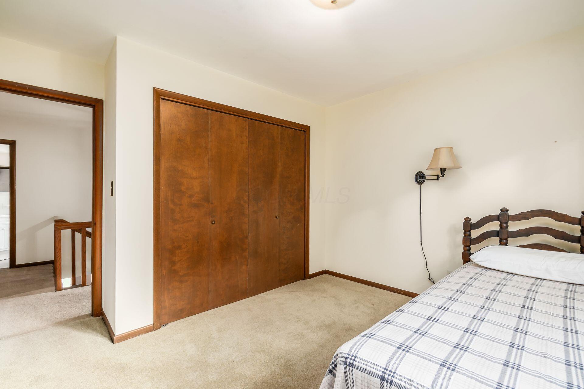 182 Hillcrest Drive
