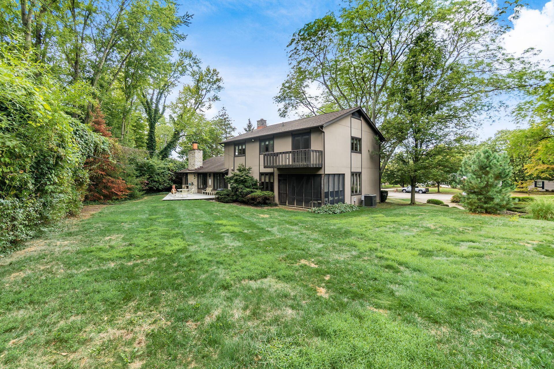 182 Hillcrest Drive