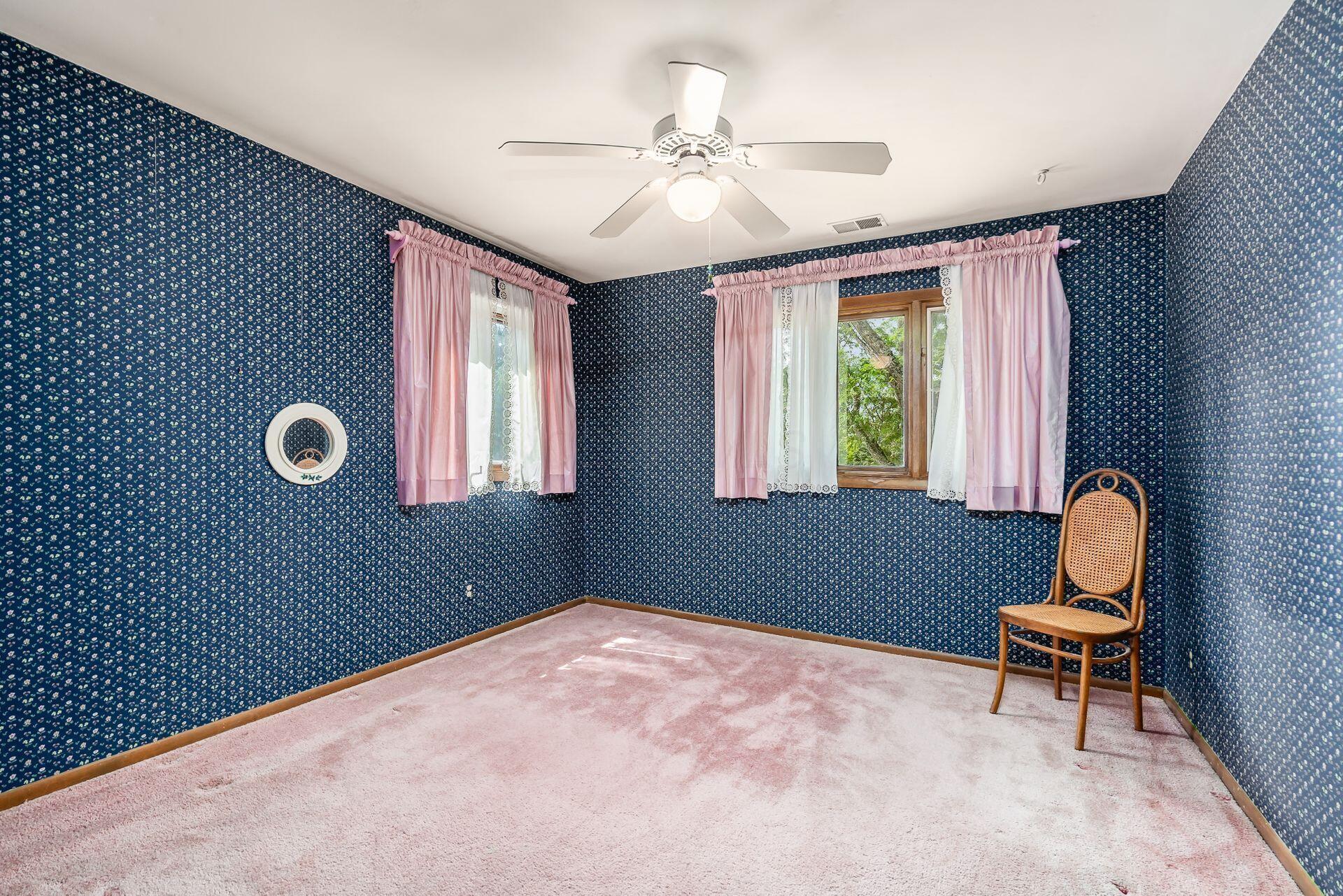 182 Hillcrest Drive