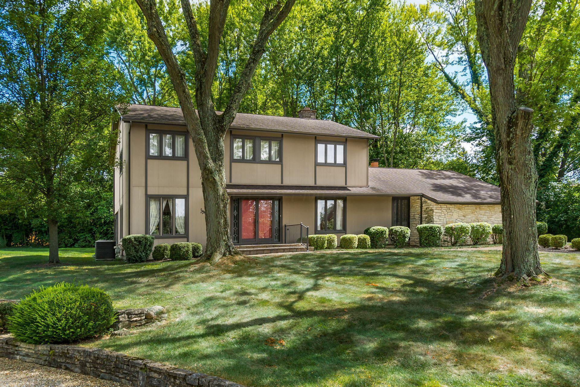 182 Hillcrest Drive