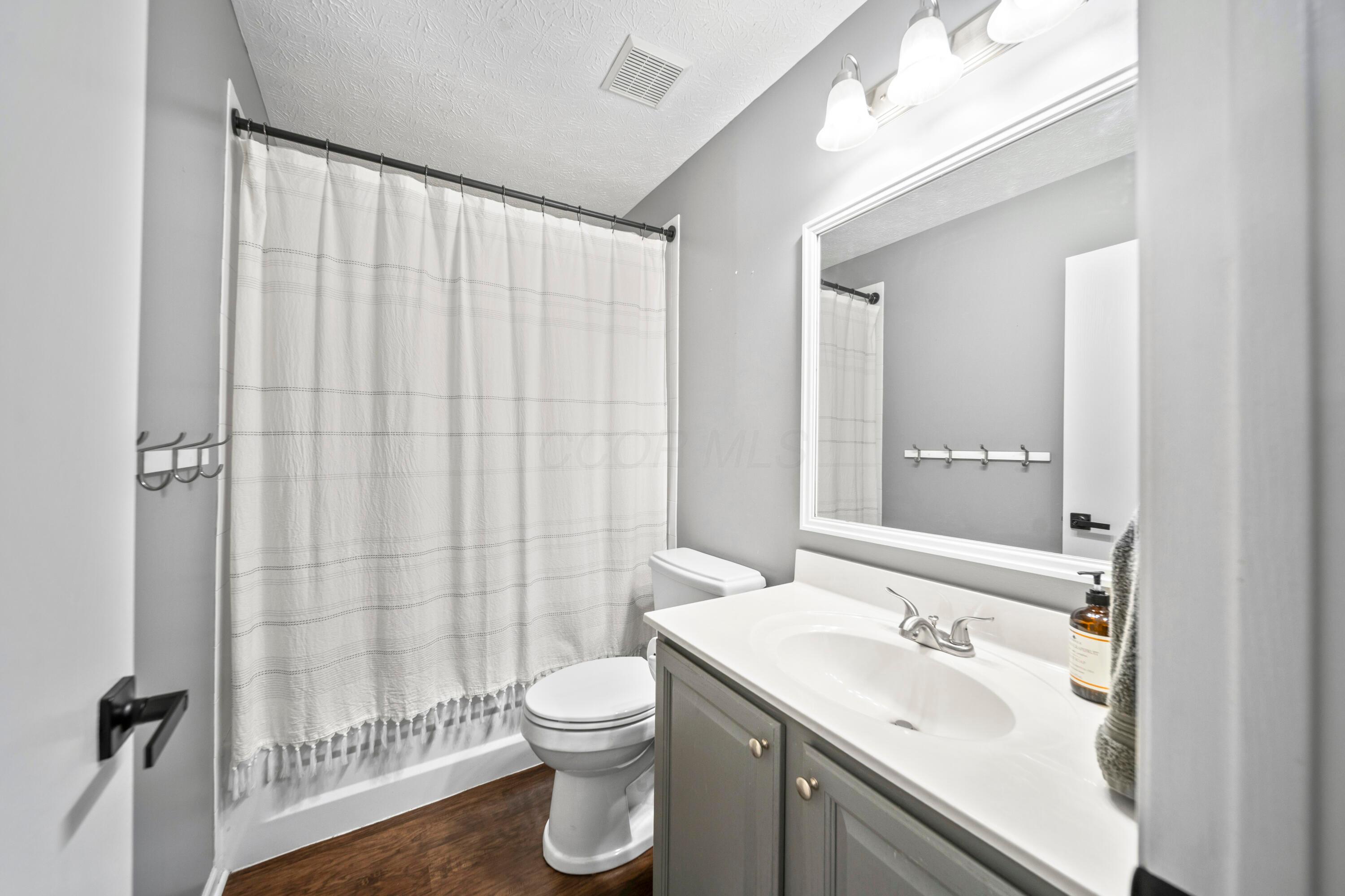 3294 Scioto Glen Avenue