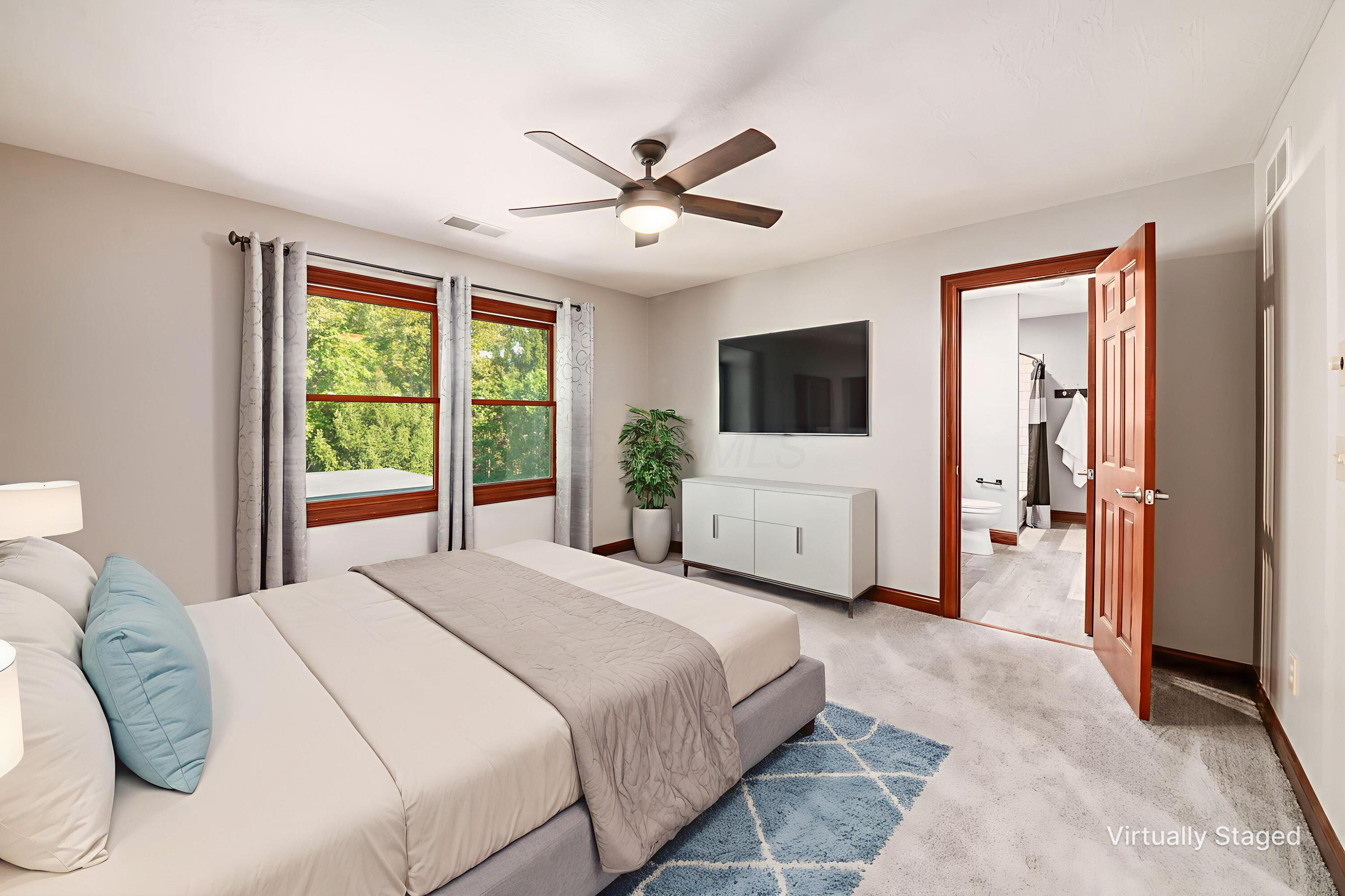 6639 Meadow Glen Dr S