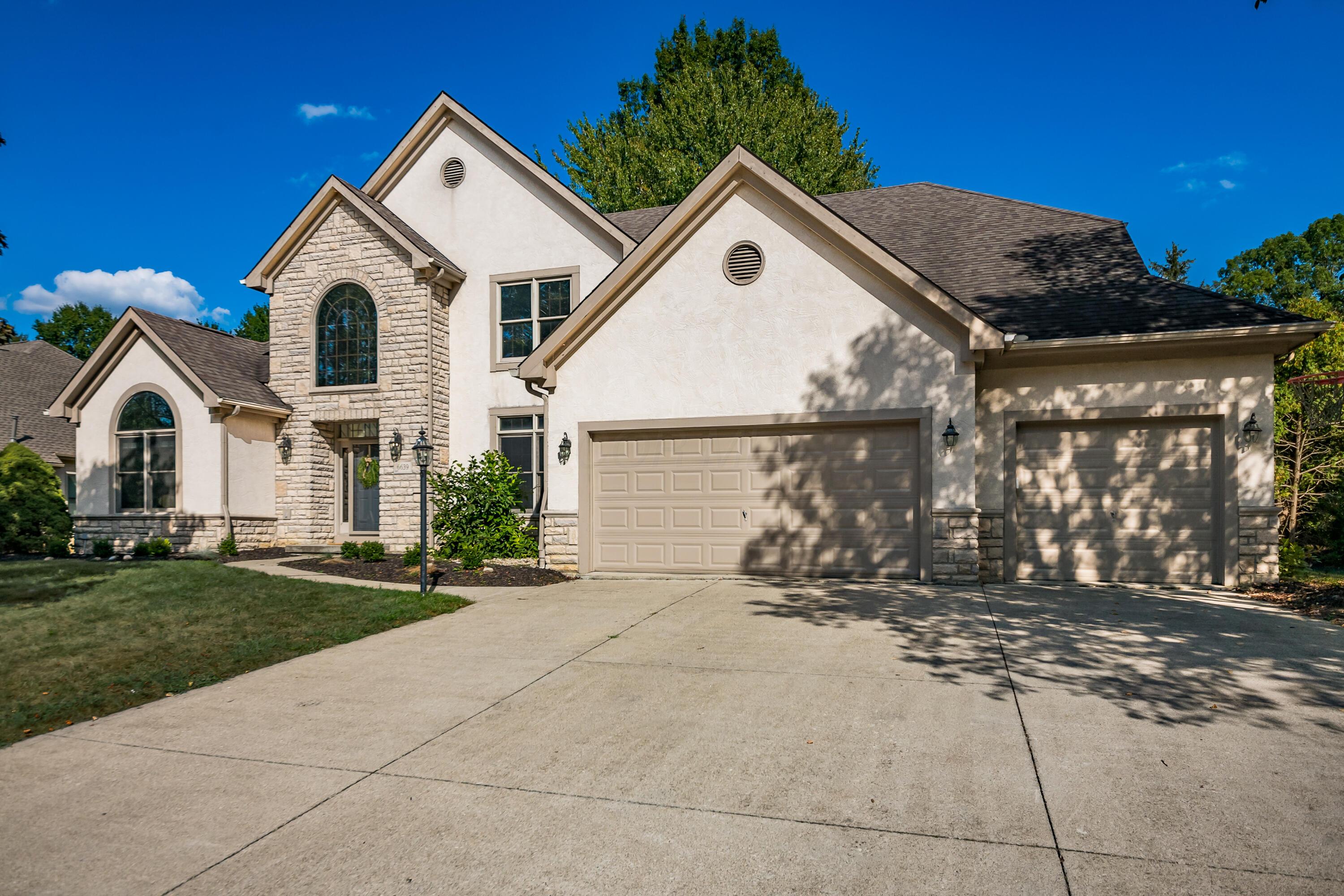 6639 Meadow Glen Dr S