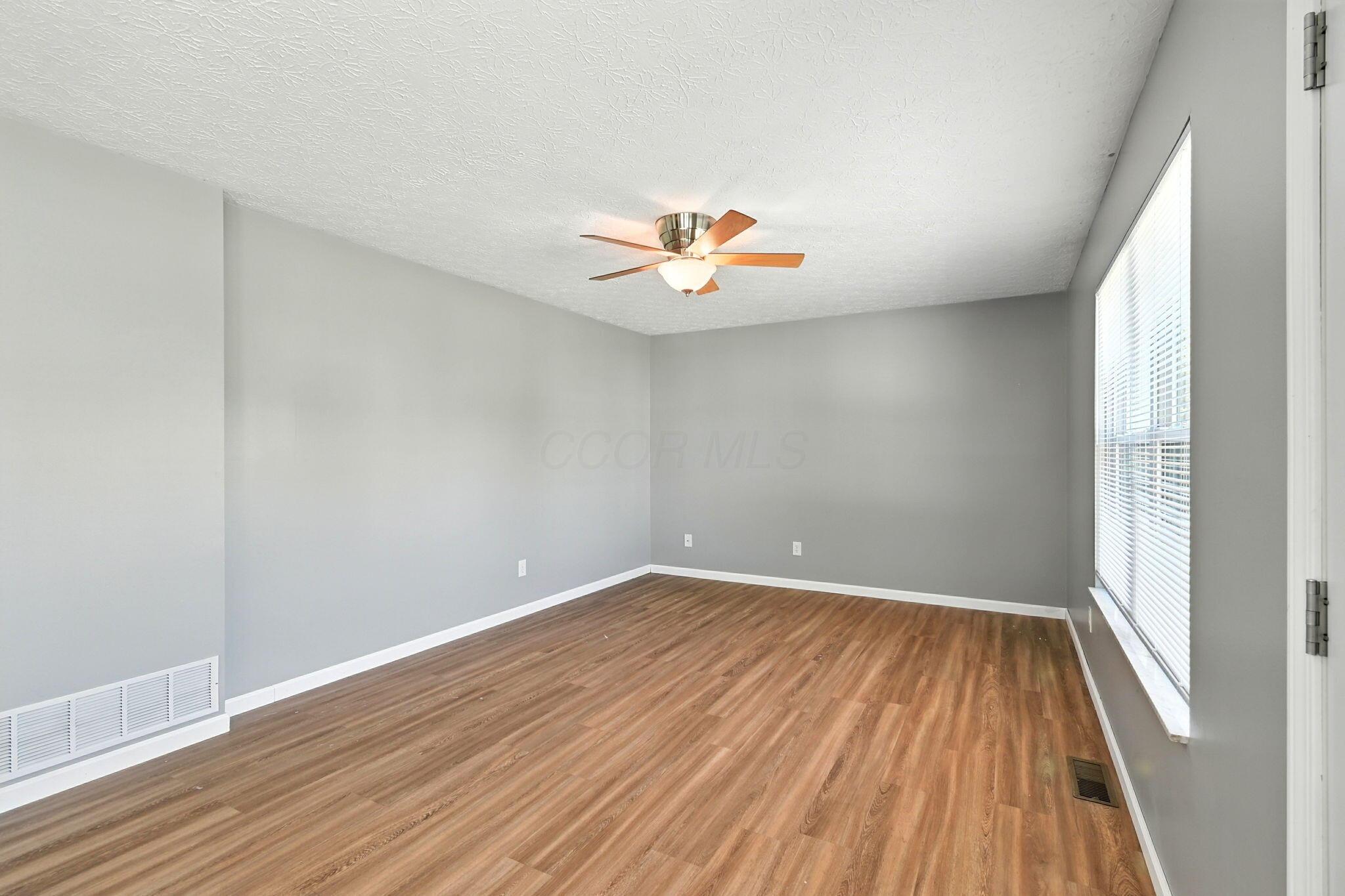 4969 Hilliard Green Drive