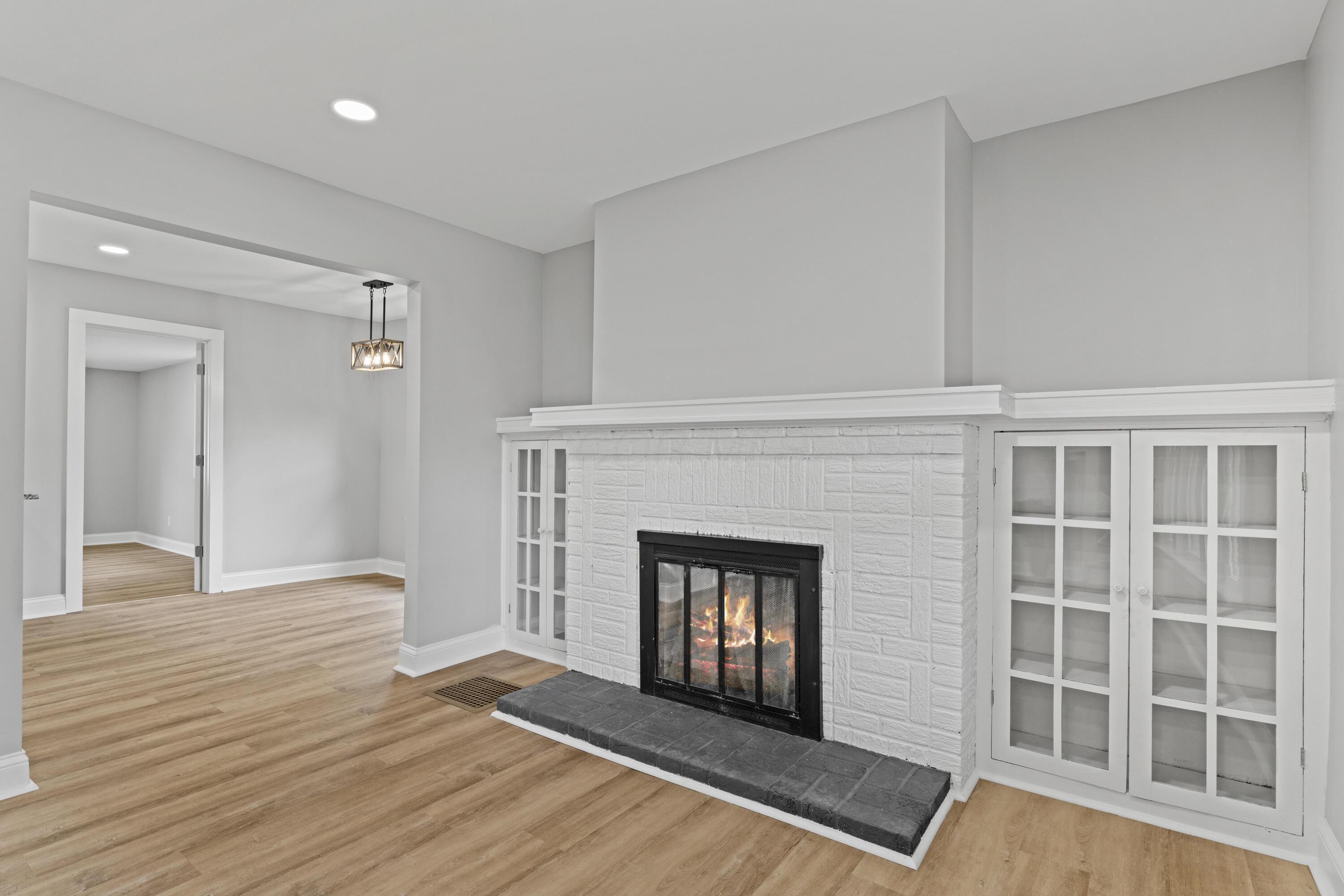 1888 E North Broadway Street