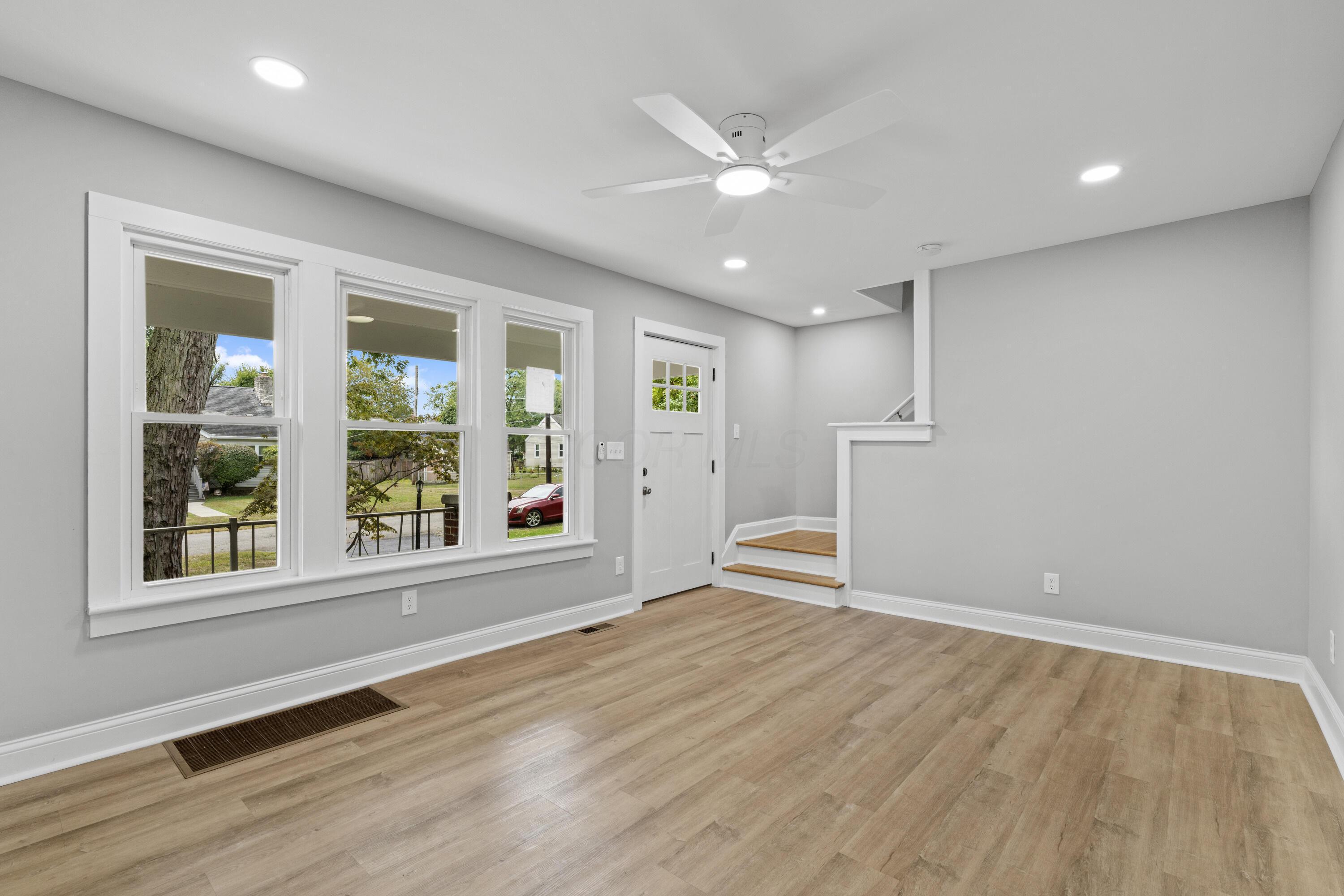 1888 E North Broadway Street