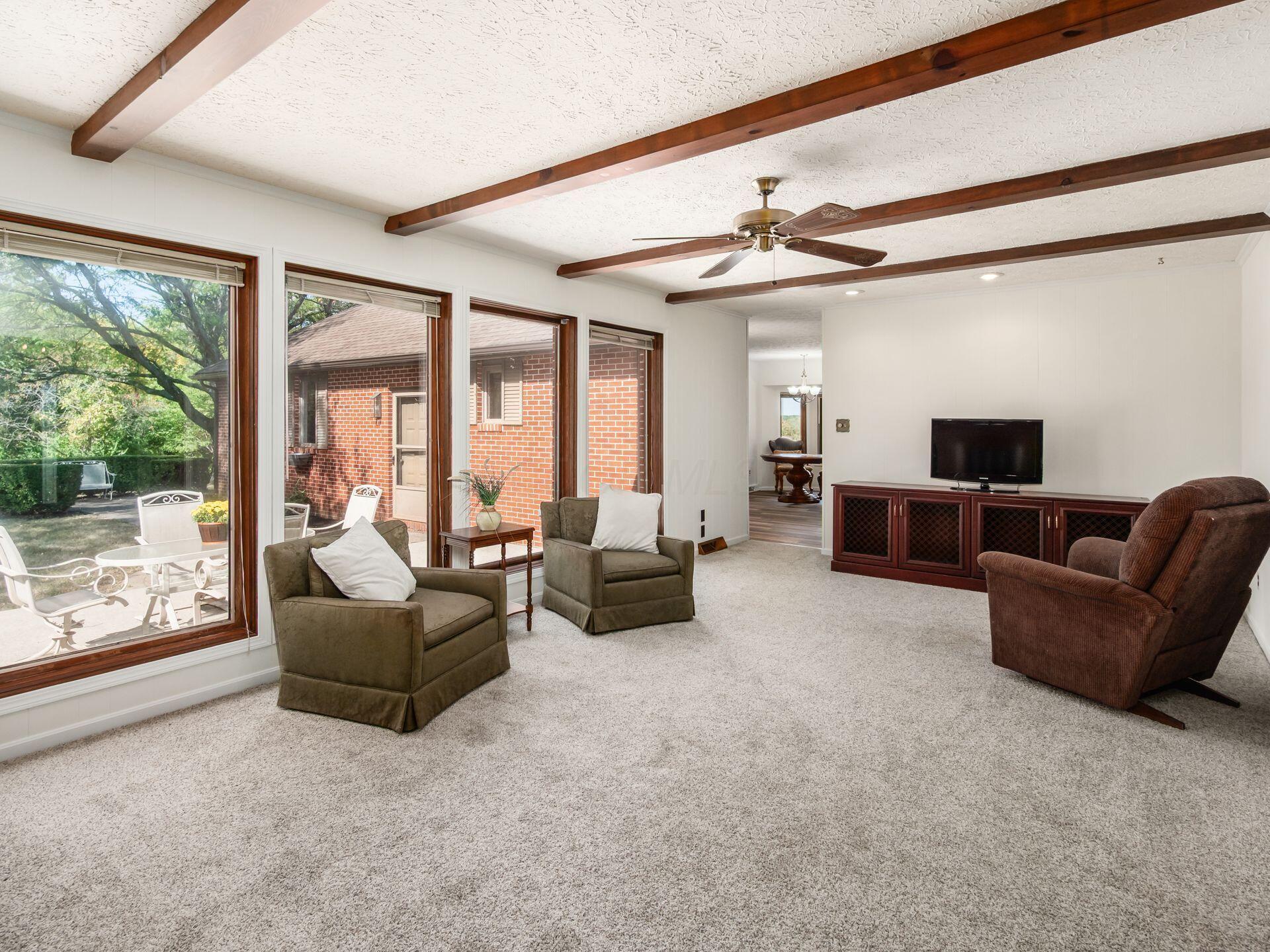 5778 Robin Hood Lane