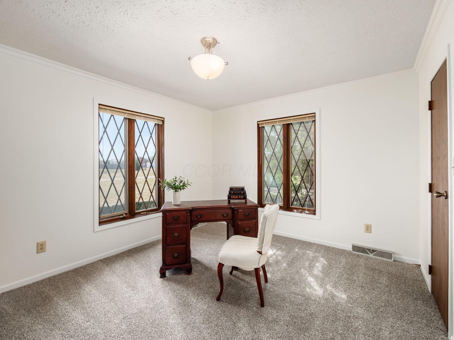 5778 Robin Hood Lane