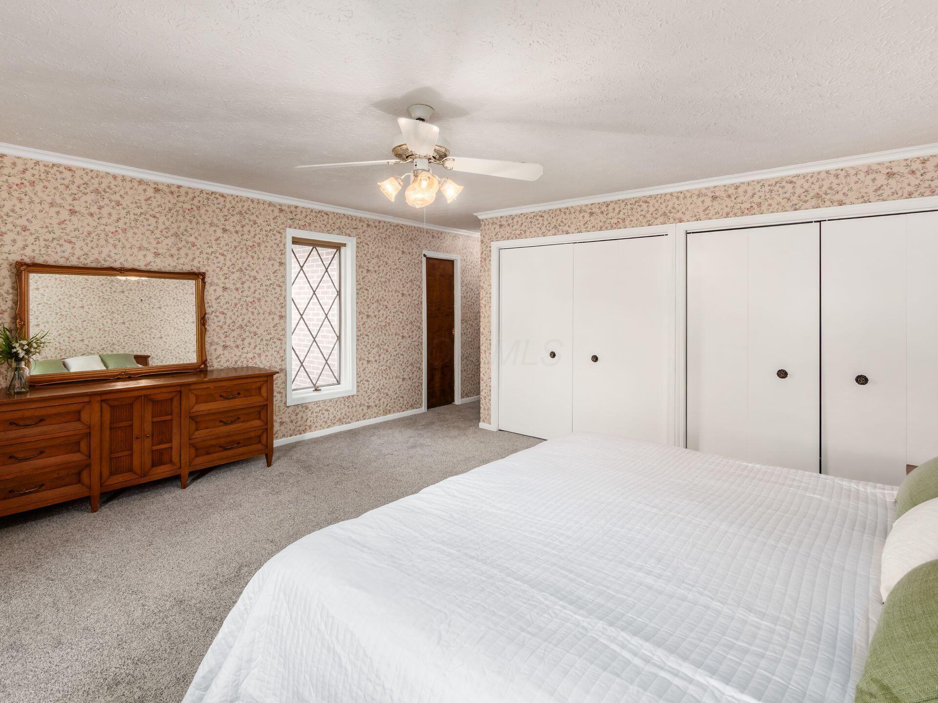 5778 Robin Hood Lane