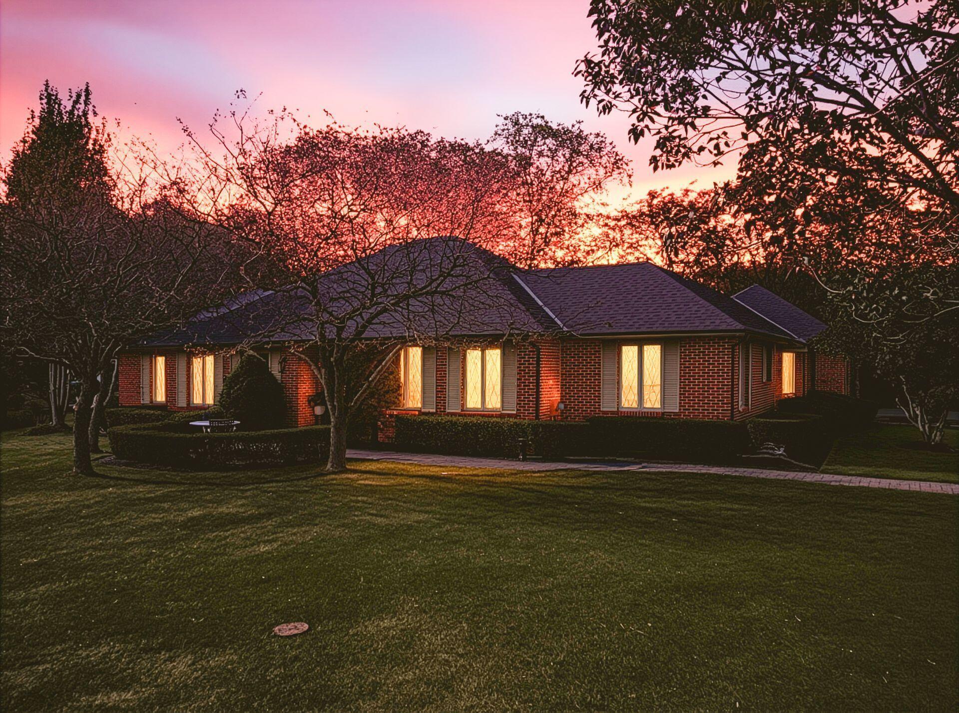 5778 Robin Hood Lane