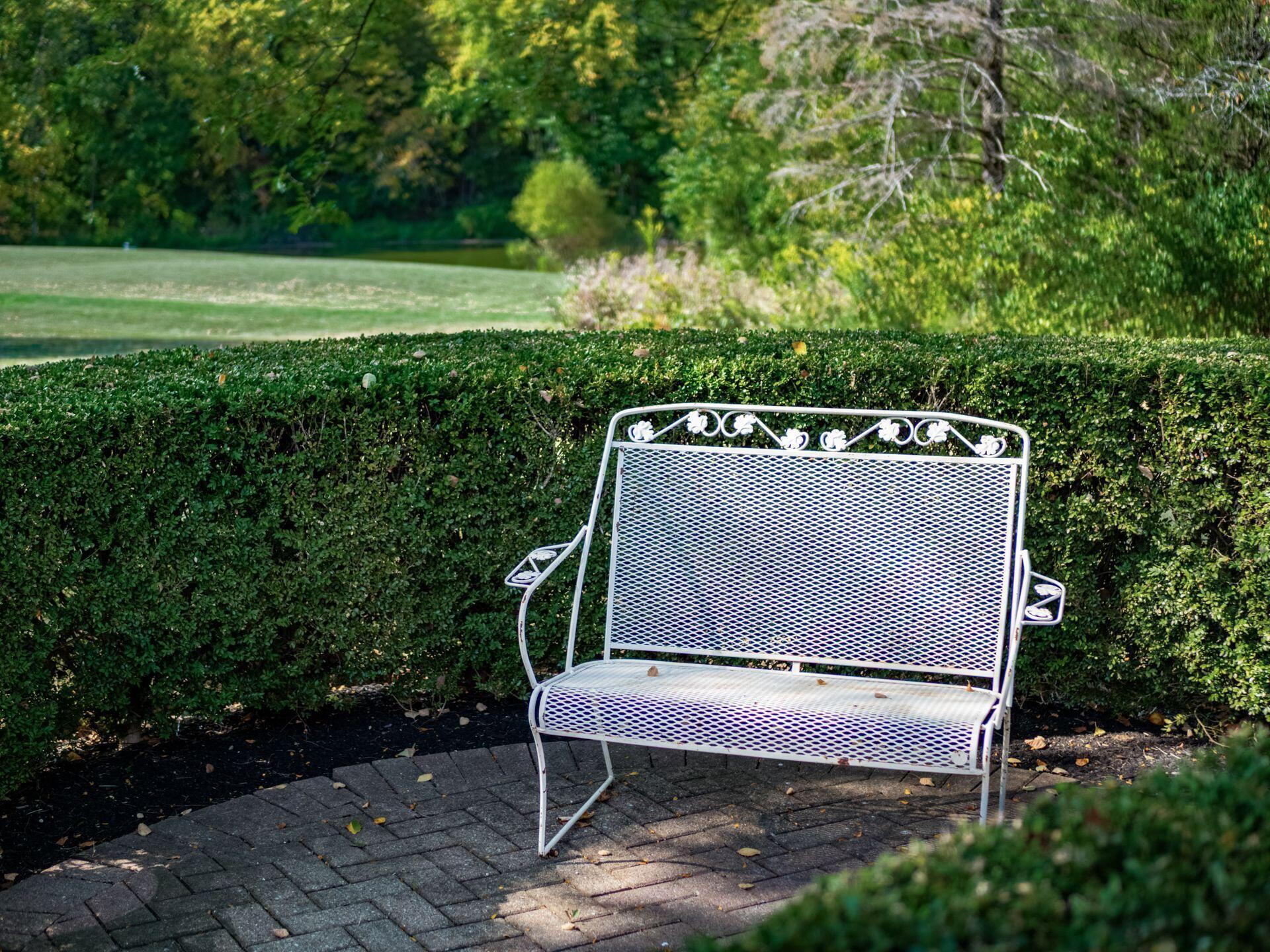 5778 Robin Hood Lane