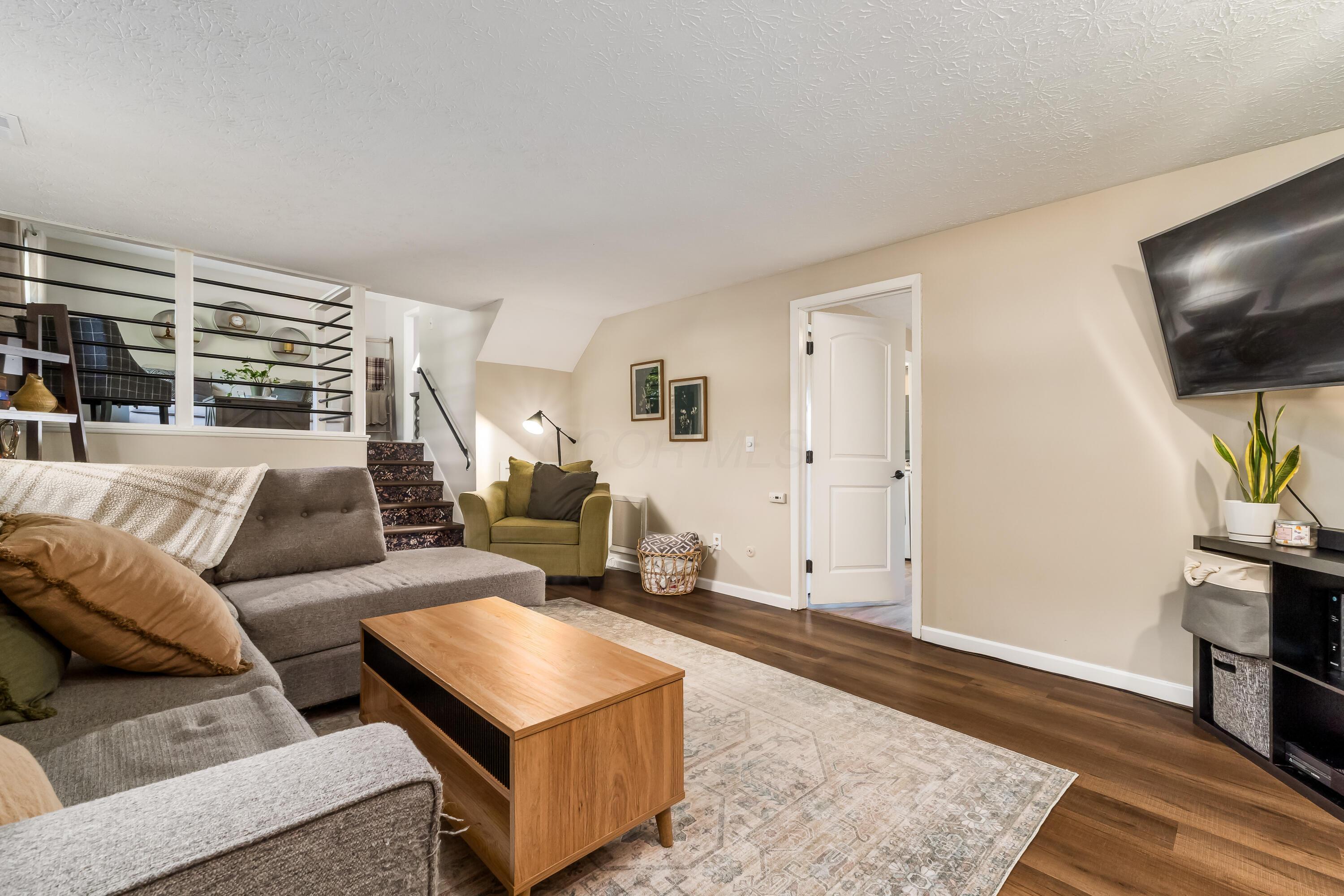 3673 Magnolia Street