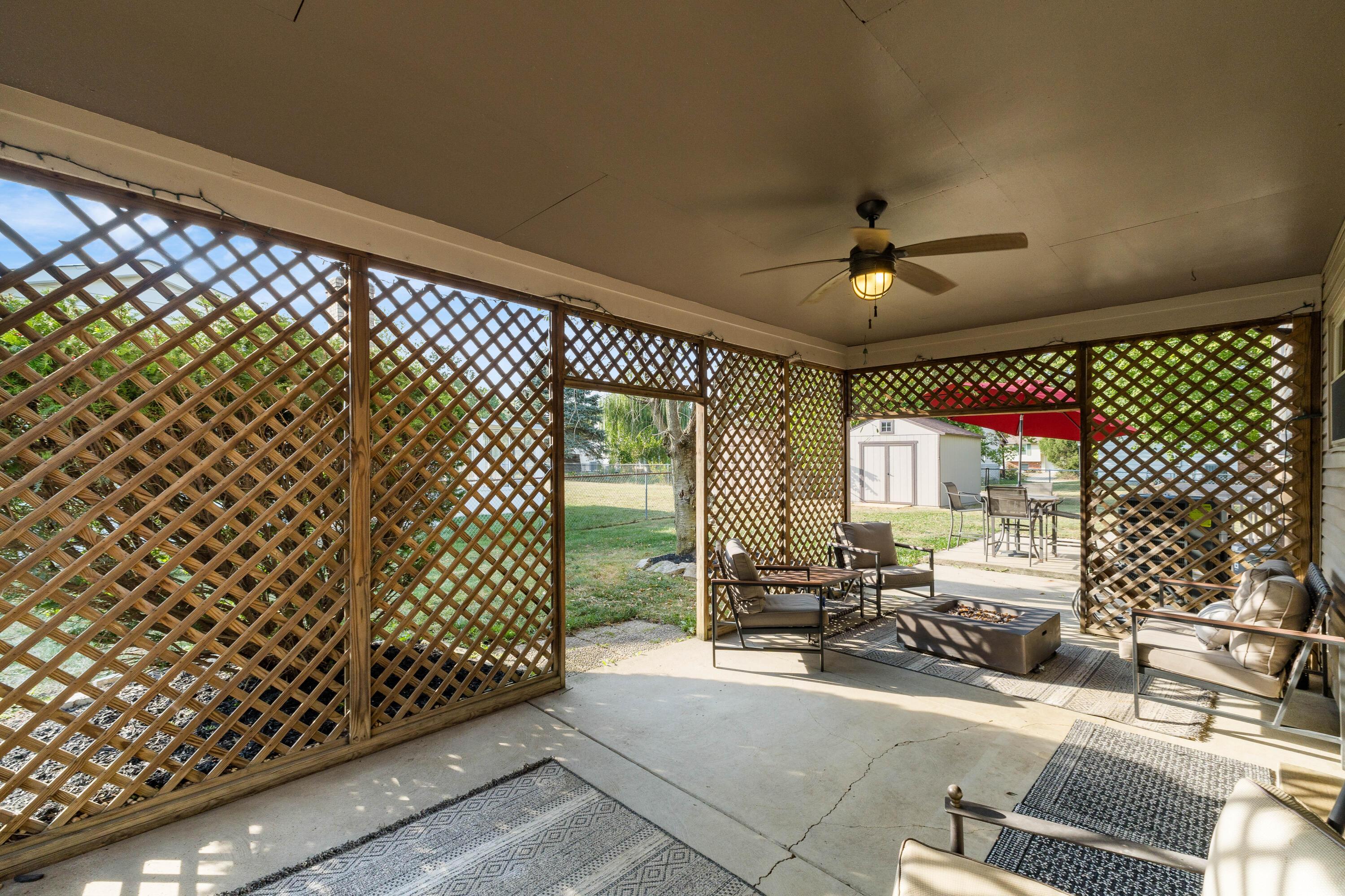 3673 Magnolia Street