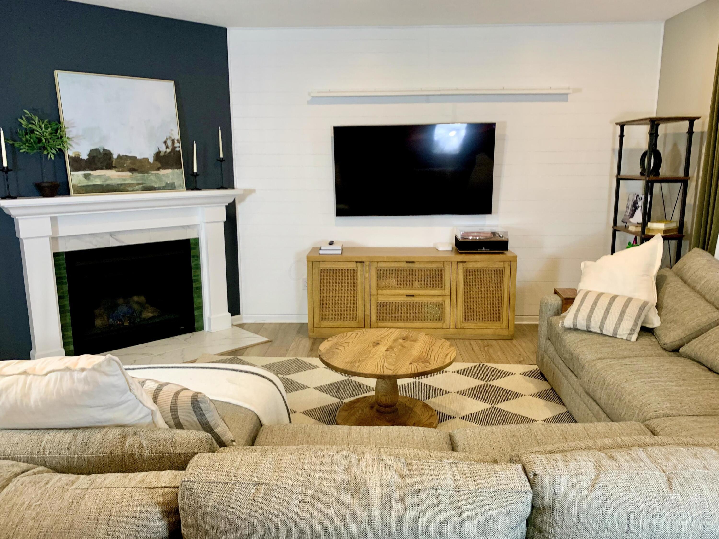 8139 Comstock Terrace NW