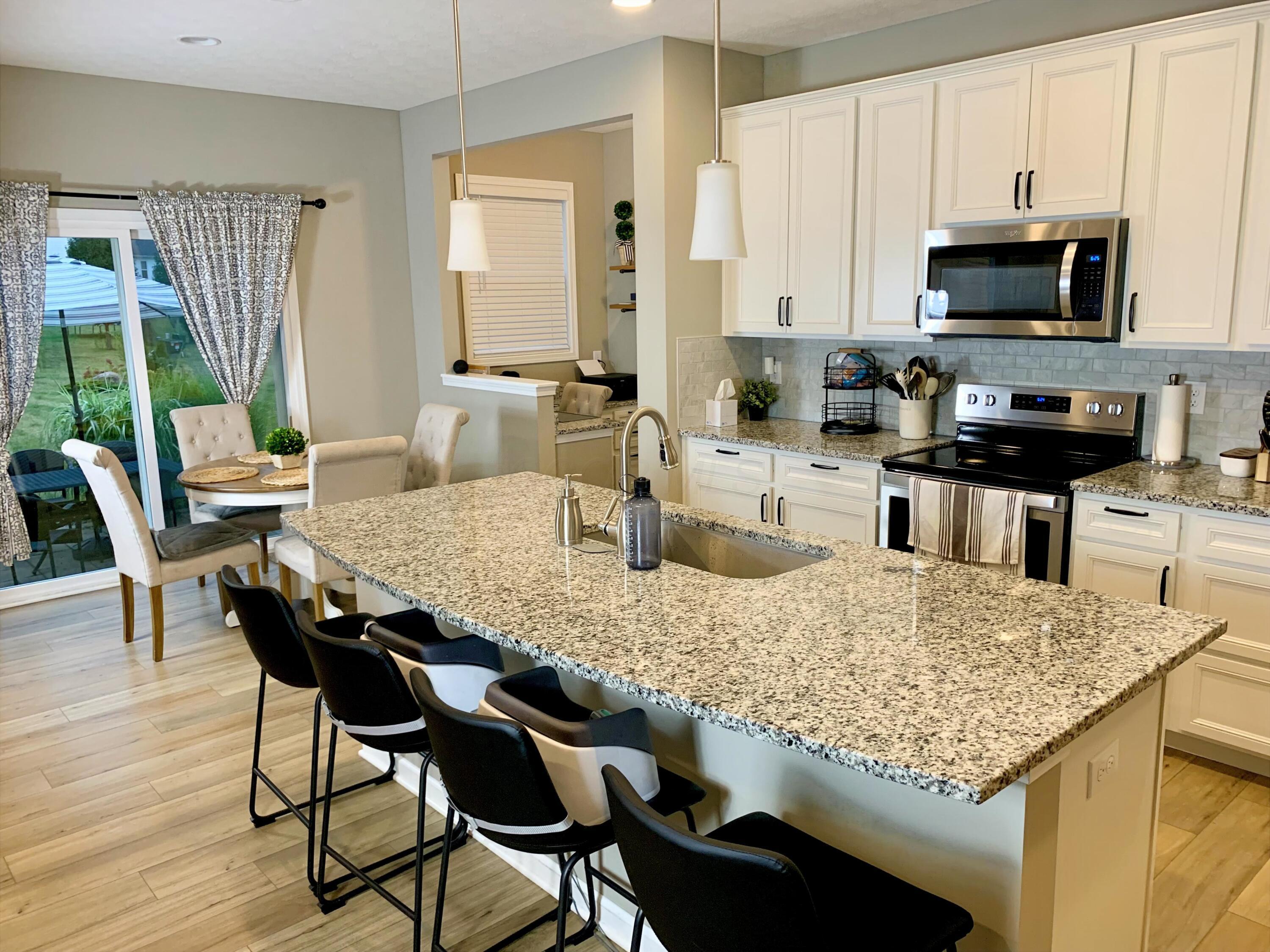 8139 Comstock Terrace NW