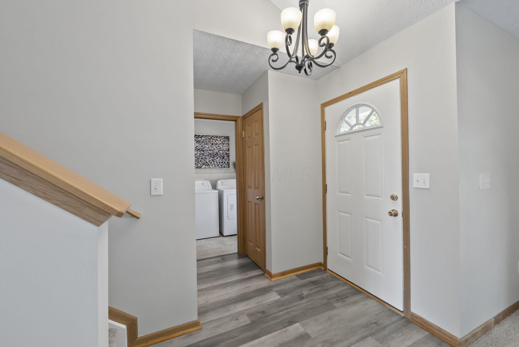 5541 Mossy Creek Drive