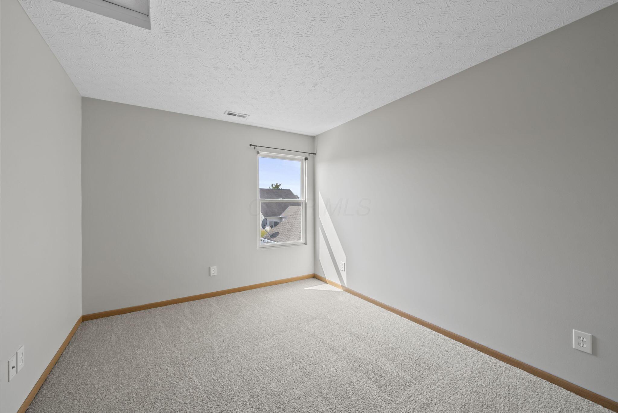 5541 Mossy Creek Drive