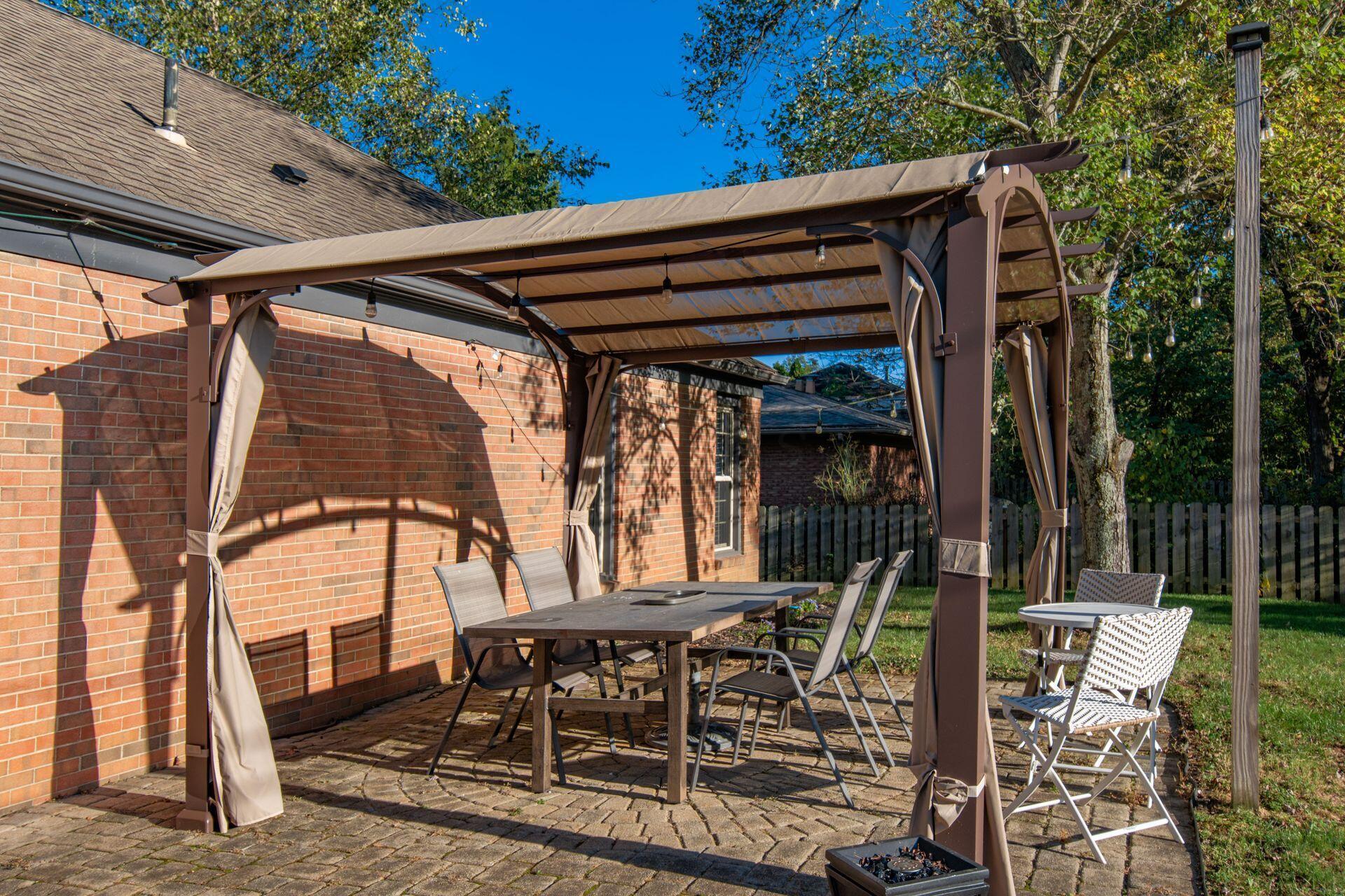 671 College Crest Road