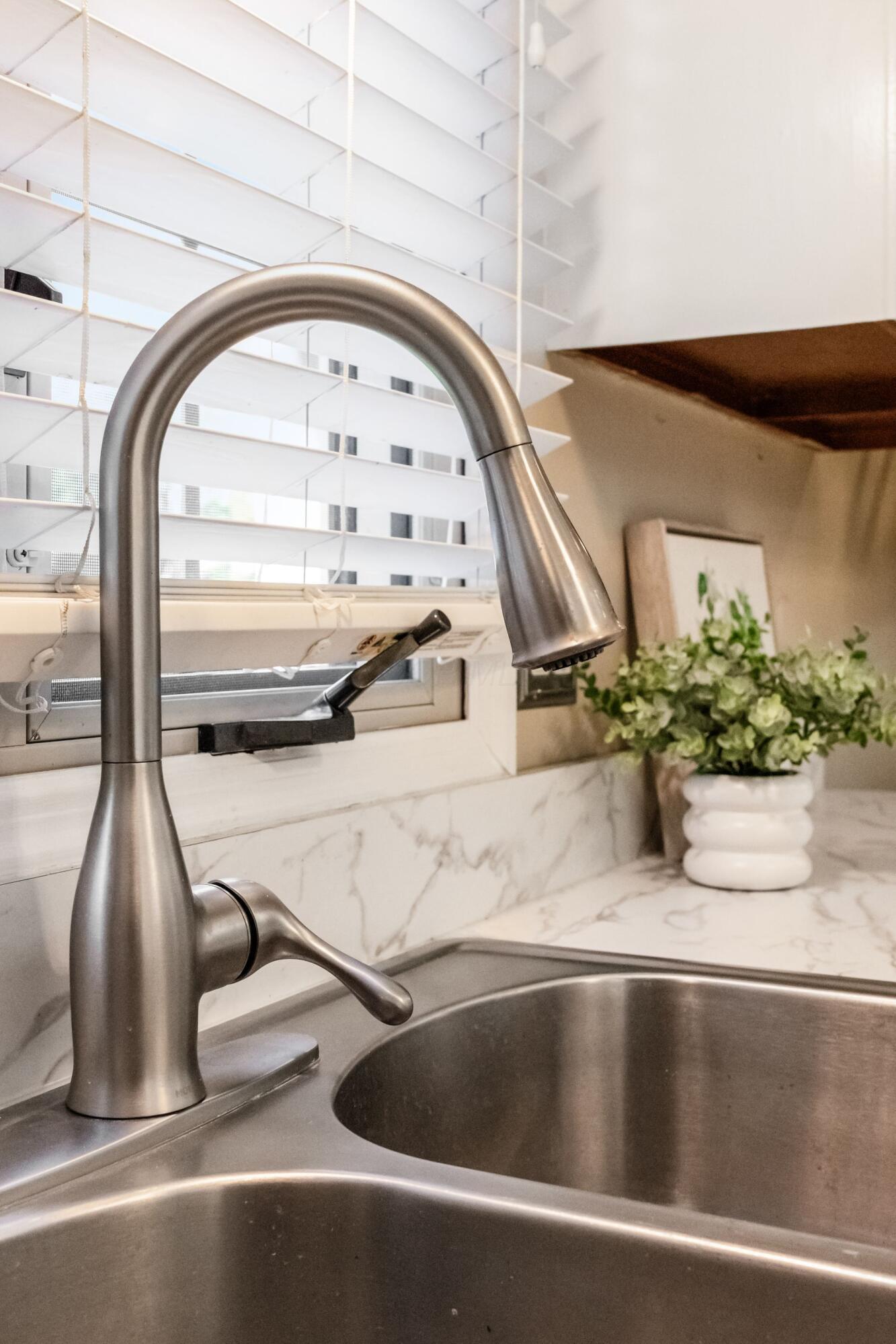 671 College Crest Road