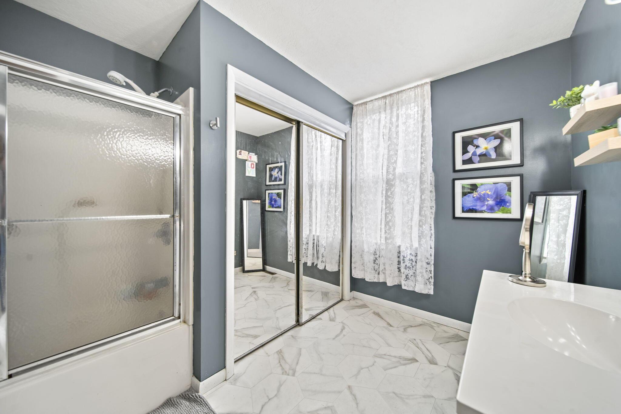 6718 Crawford Morrow County Line Road