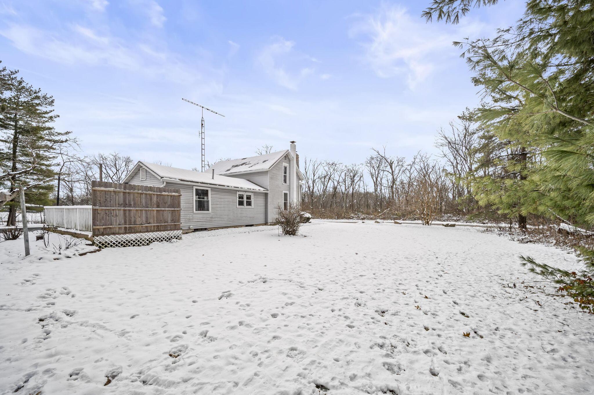 6718 Crawford Morrow County Line Road