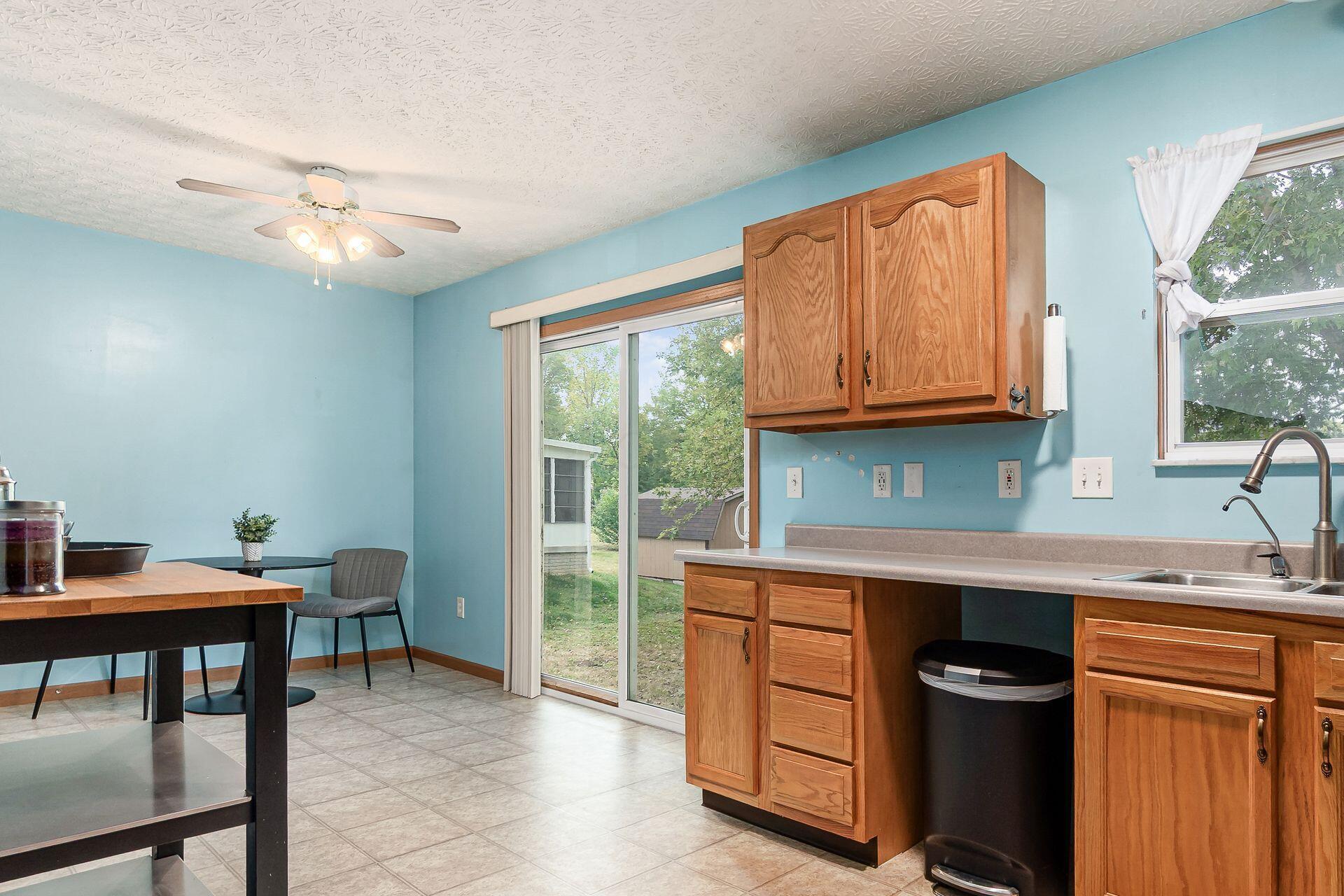 2365 Creek View Place