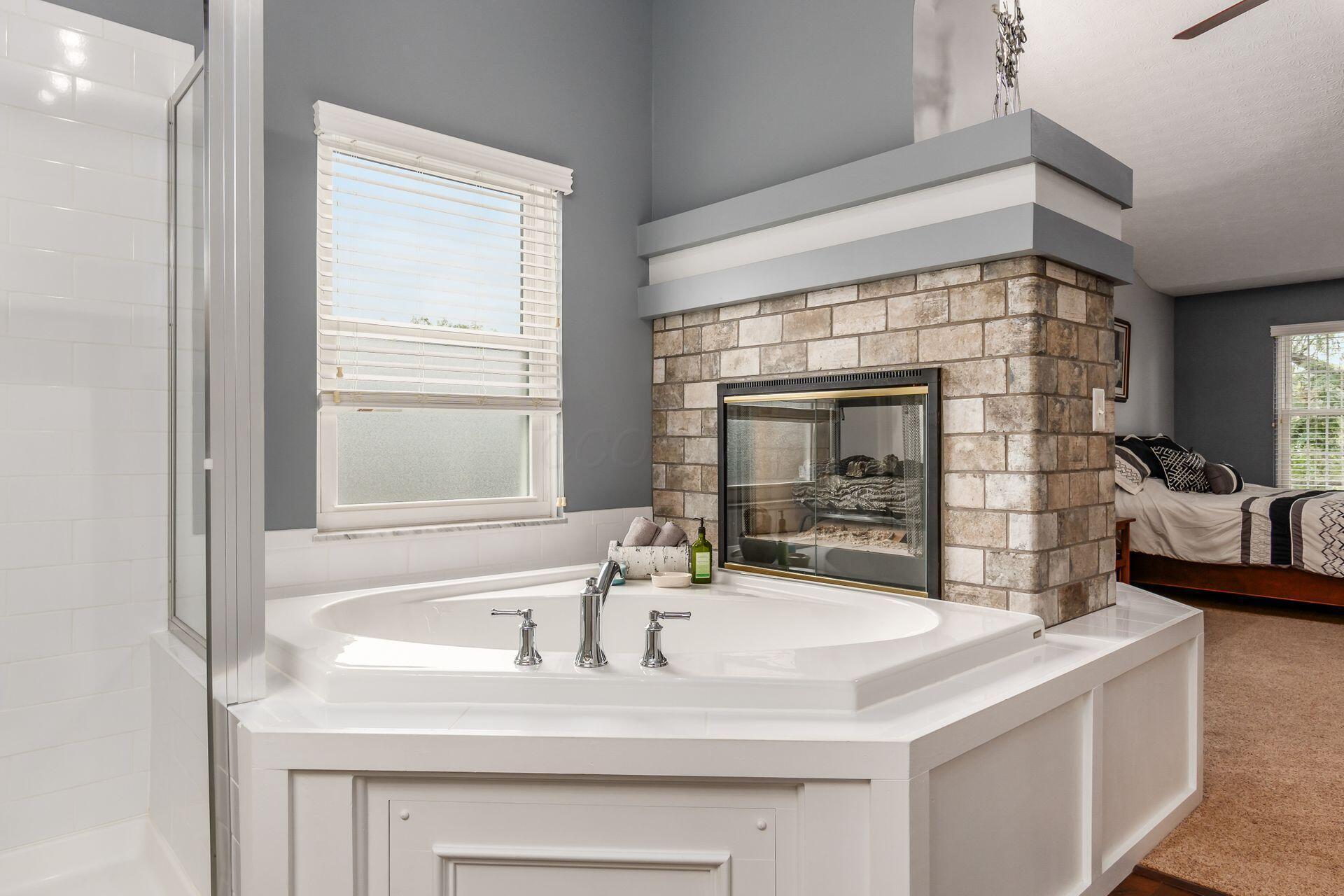 2384 Birch Bark Trail