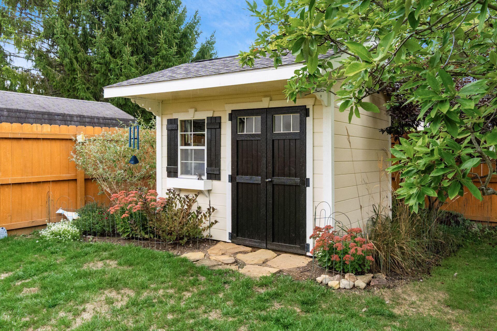 2384 Birch Bark Trail