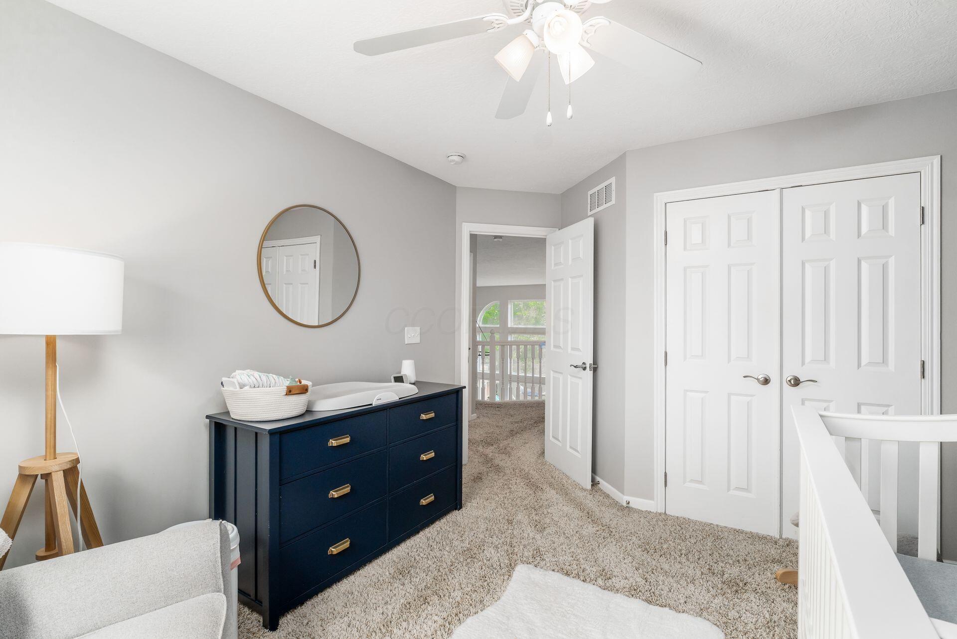 6014 Commonwealth Drive