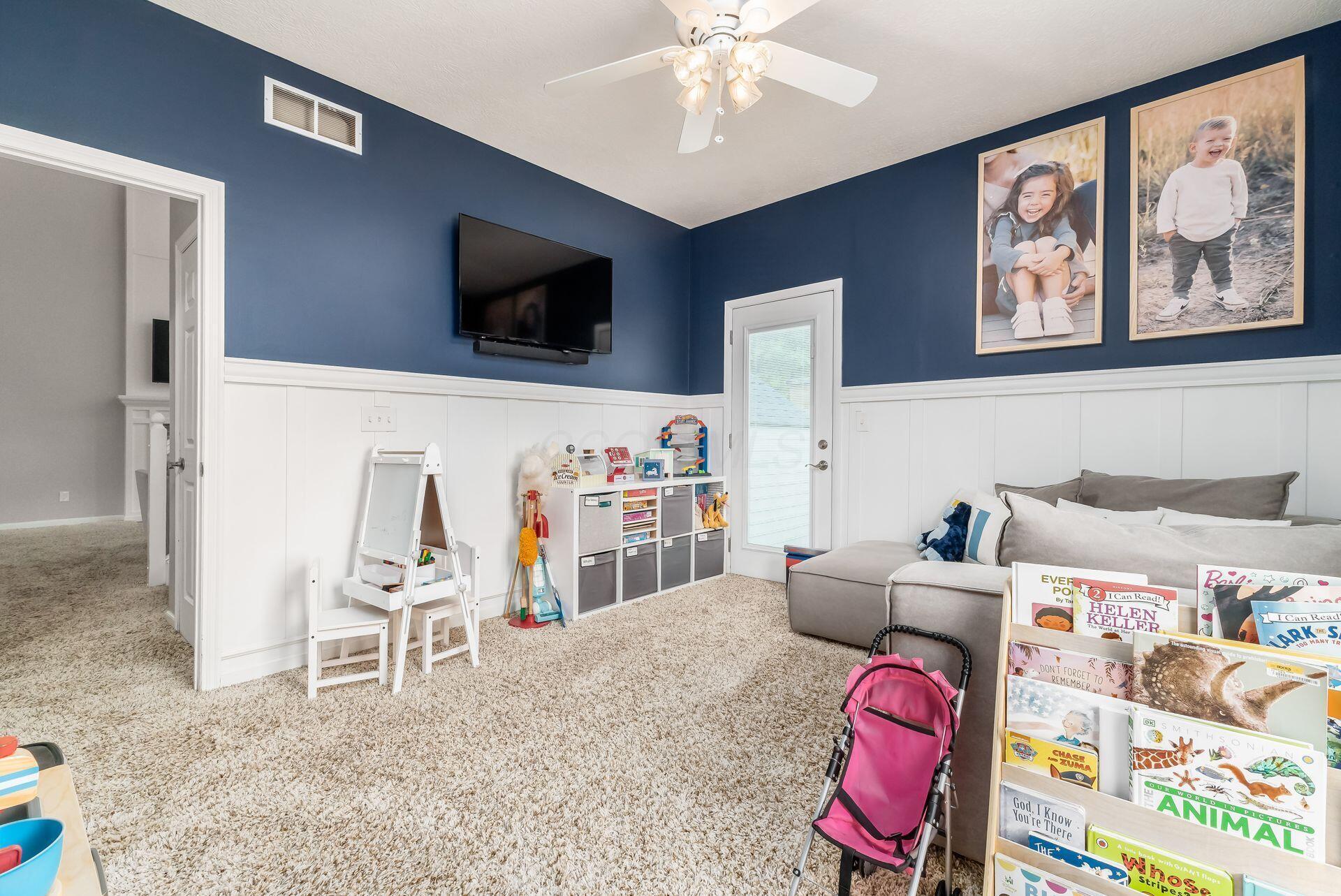 6014 Commonwealth Drive