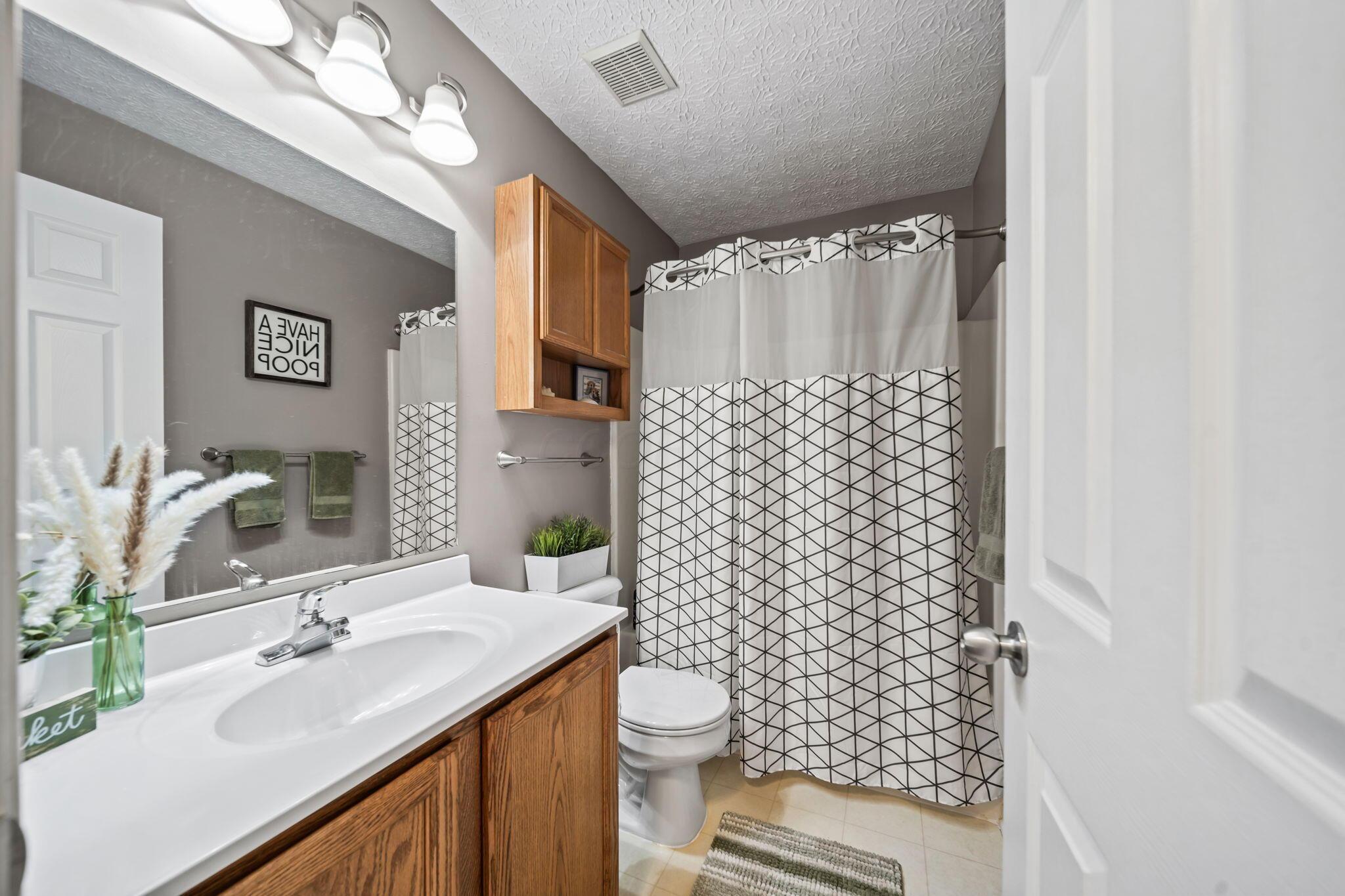 3643 Carriage Run Drive