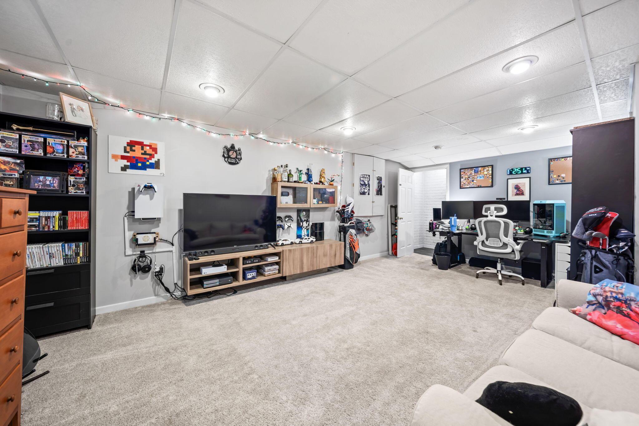 3643 Carriage Run Drive