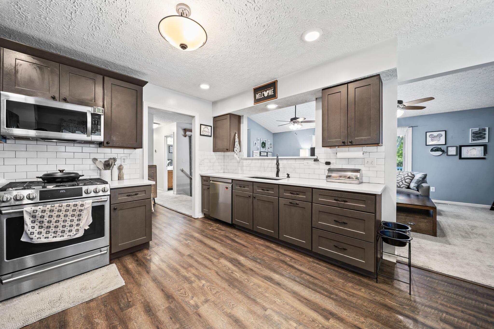 3643 Carriage Run Drive