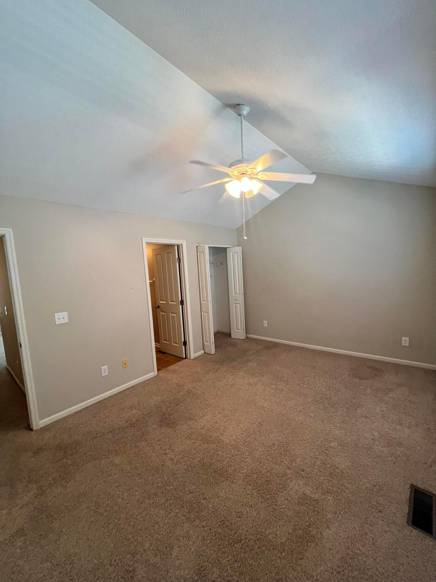 952 Hartford Village Boulevard