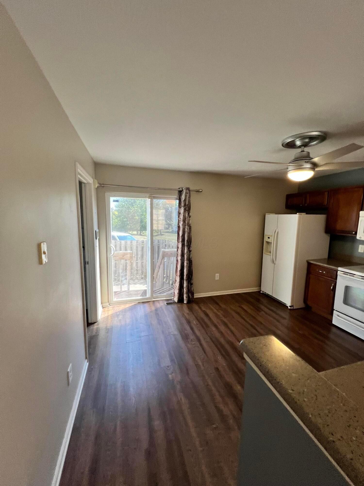 952 Hartford Village Boulevard