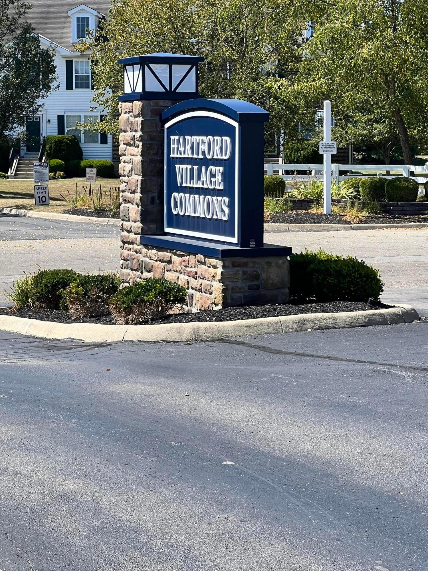 952 Hartford Village Boulevard