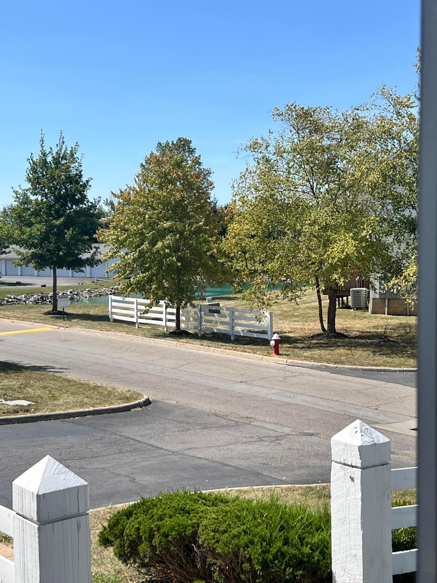 952 Hartford Village Boulevard