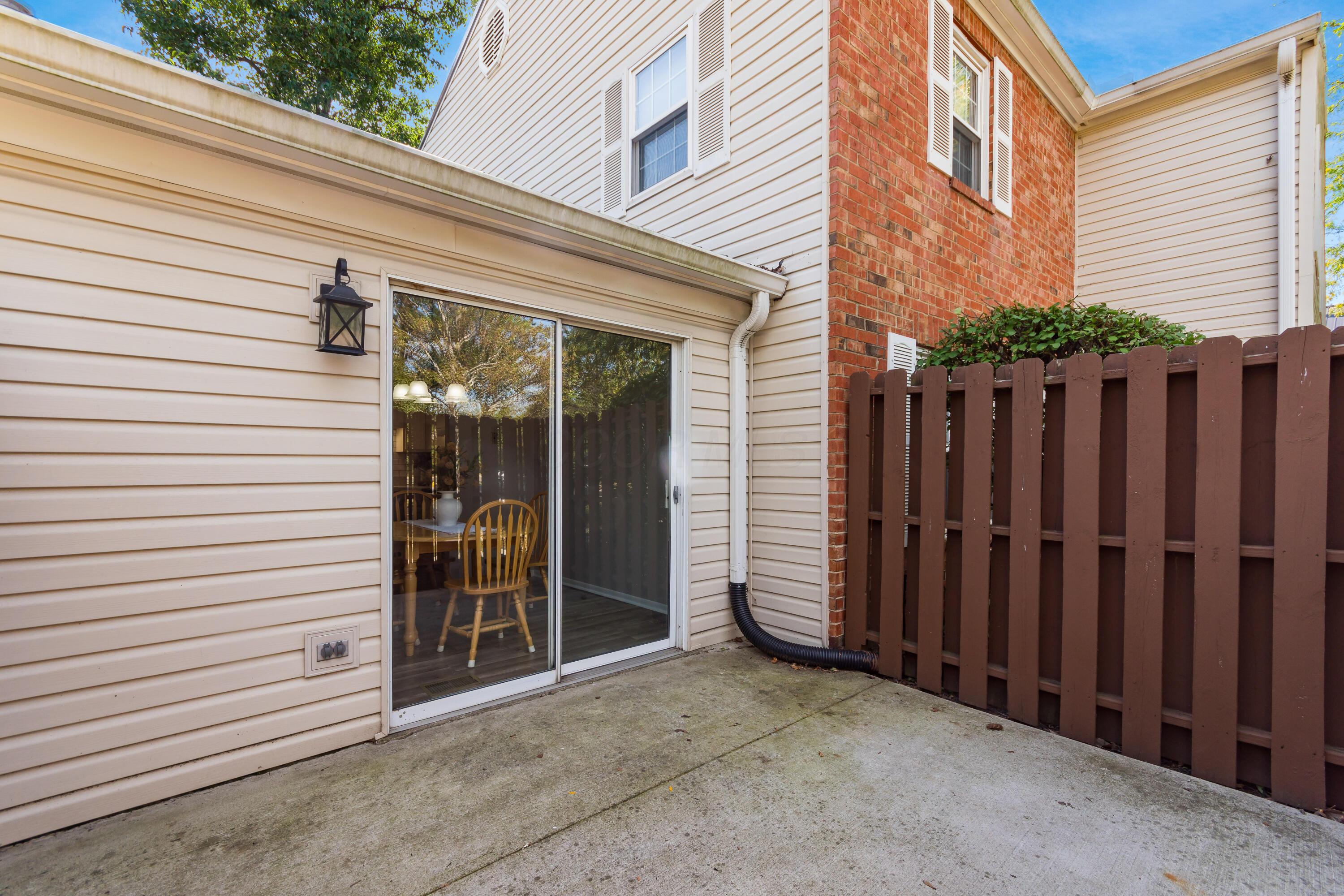 1306 Lowland Court, 91