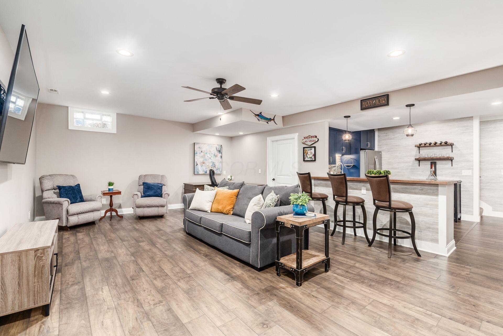 4320 Mcalister Park Drive