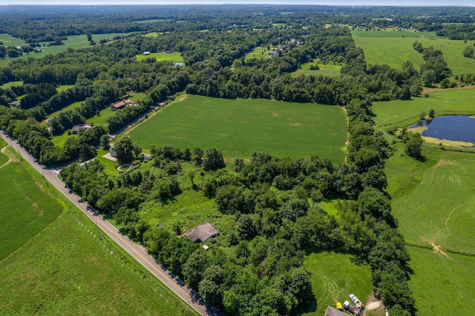 10019 Duncan Plains Road NW