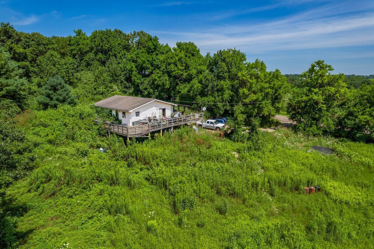 10019 Duncan Plains Road NW